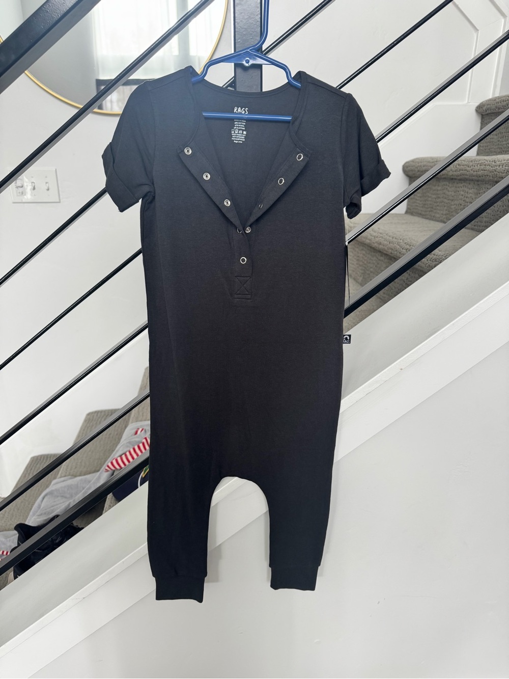 Rags to Raches Black Short-Sleeve Kids One-Piece Romper